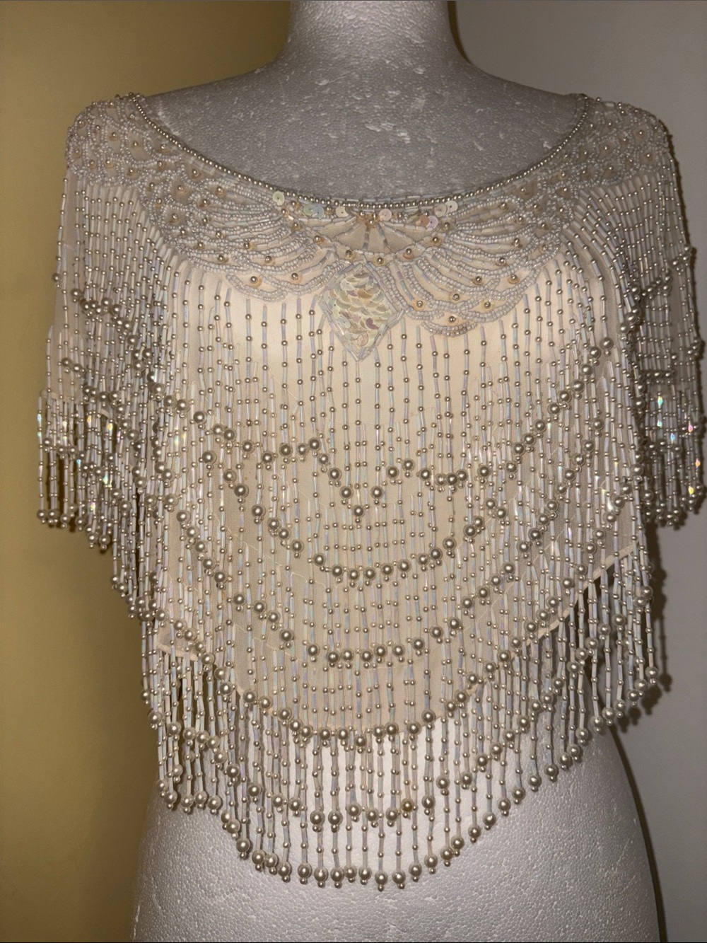 Contessa Vintage Ivory Beaded Capelet